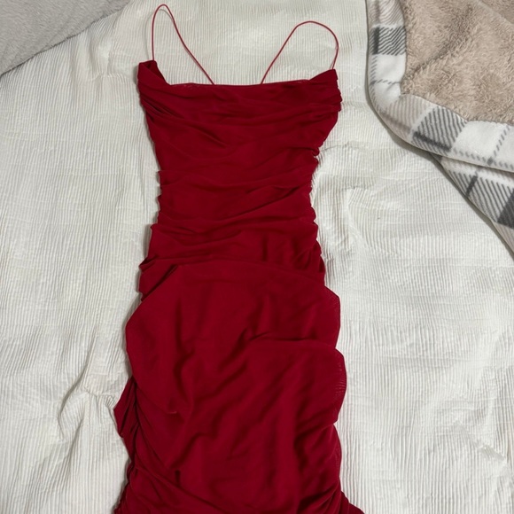 ❌❌SOLD❌❌Red dress ❤️ - Picture 2 of 4